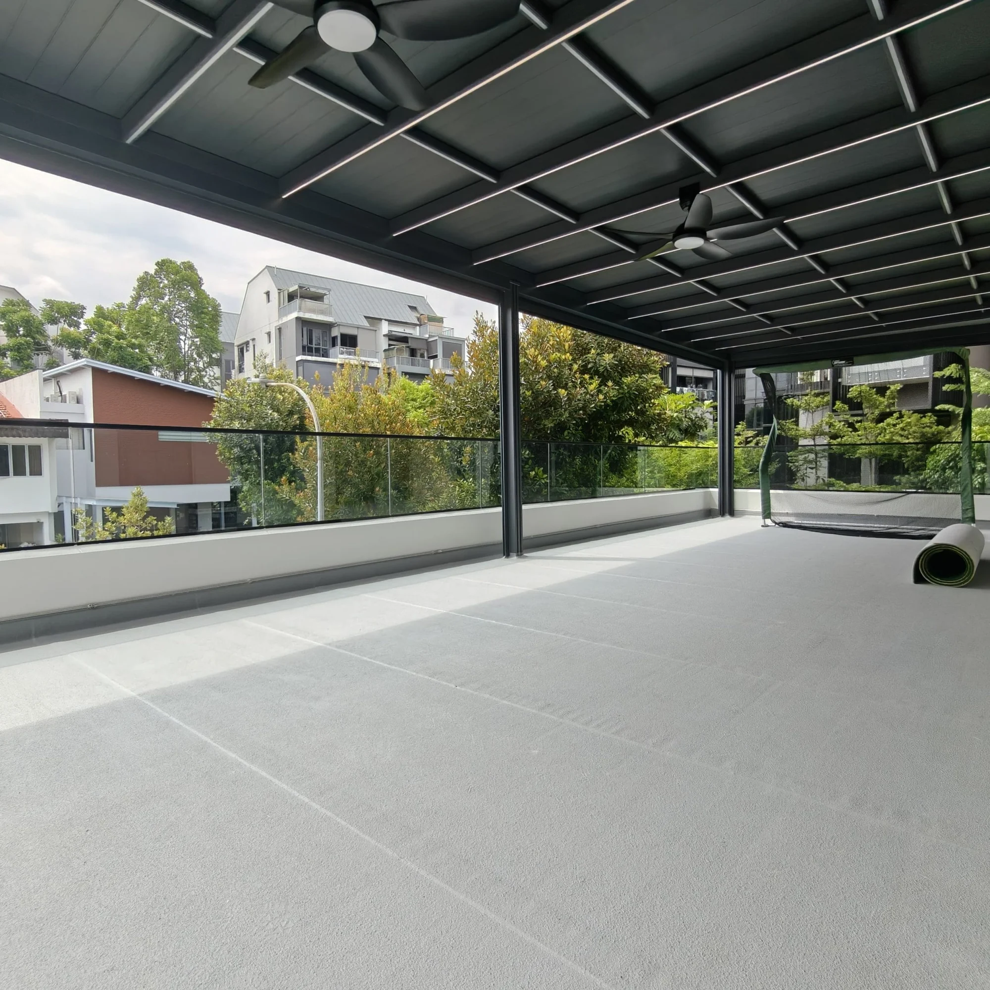 Why a carport roof gets built in aluminium, not steel